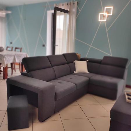 Garda Dreams Apartment Тори дел Бенако Екстериор снимка