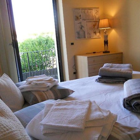 Garda Dreams Apartment Тори дел Бенако Екстериор снимка