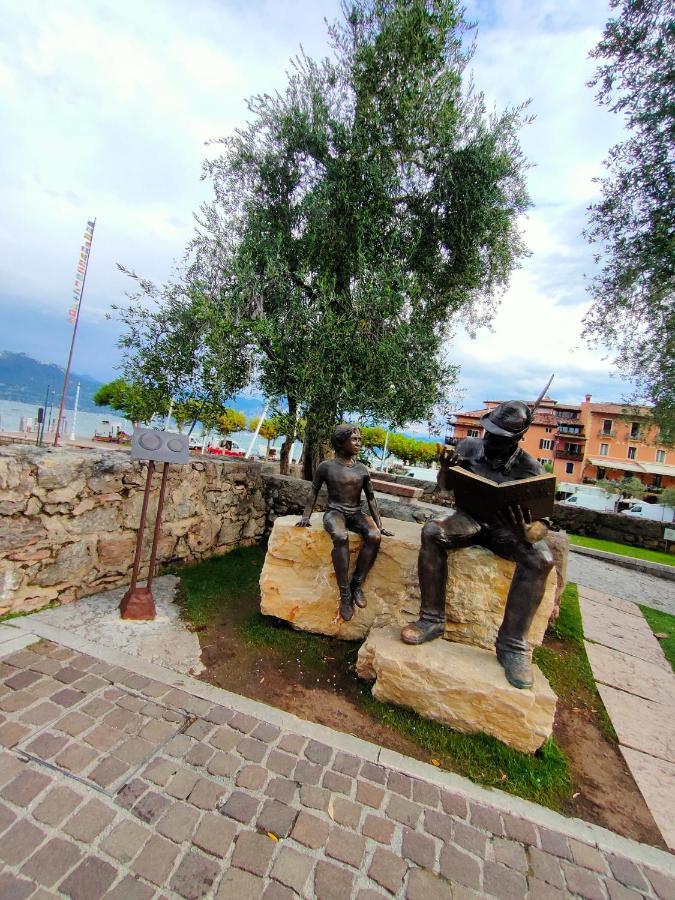 Garda Dreams Apartment Тори дел Бенако Екстериор снимка