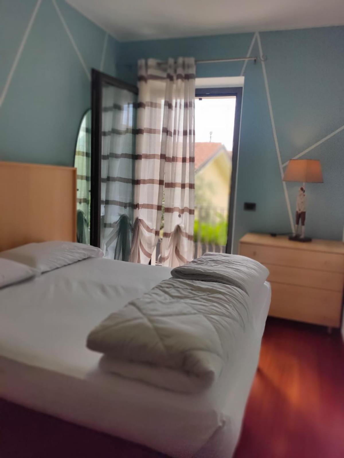 Garda Dreams Apartment Тори дел Бенако Екстериор снимка